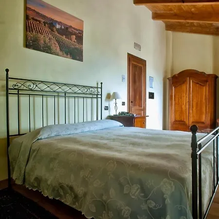 Agriturismo Podere La Piazza Фермерский дом Костильоле-д'Астри